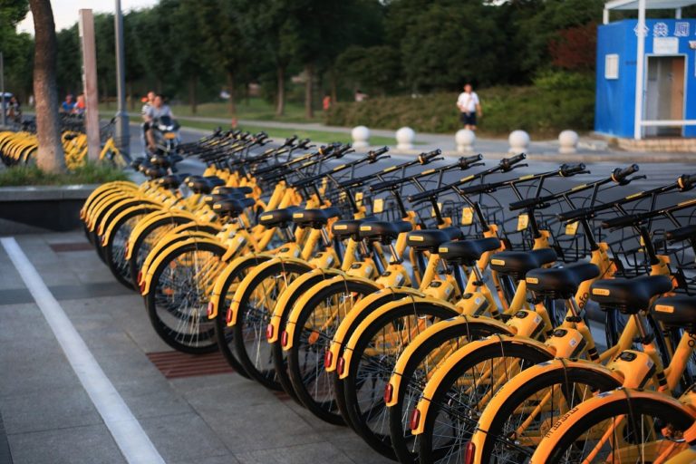 Anfrage zur Einrichtung von Carsharing-Stellplätzen im öffentlichen Verkehrsraum