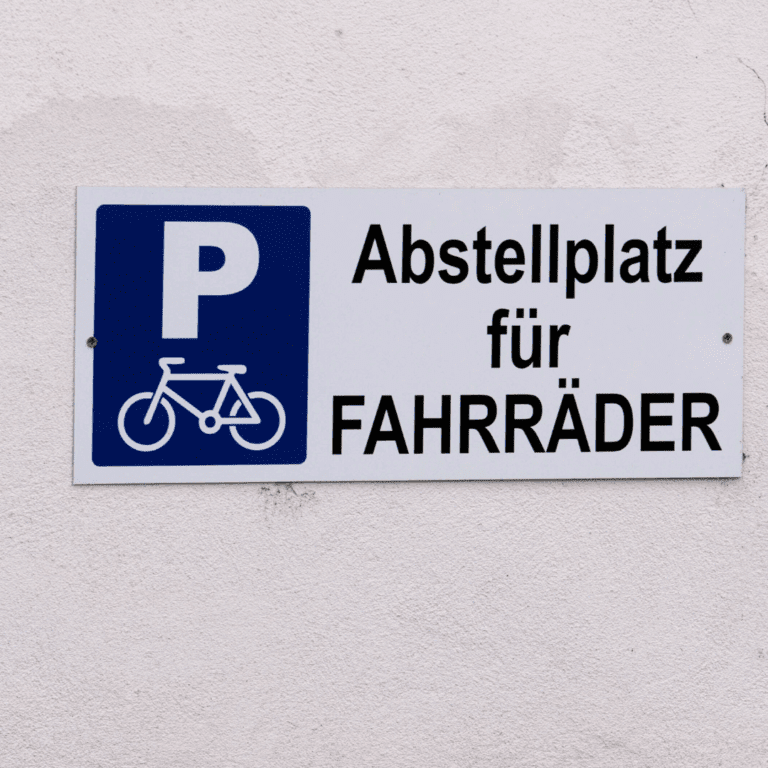 Anfrage der Fraktion BÜNDNIS 90/DIE GRÜNEN zum Stand des Projektes Fahrradparkhaus am Hauptbahnhof